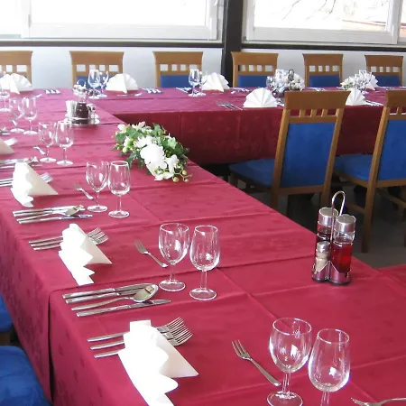Gostisce Pri Rudiju 3*