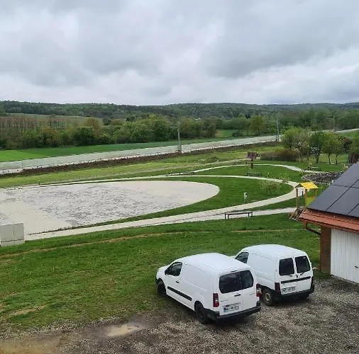 Gostisce Pri Rudiju 3*